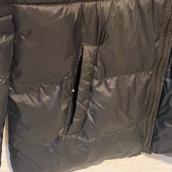 Old navy puffer jacket - Picture 4 of 7